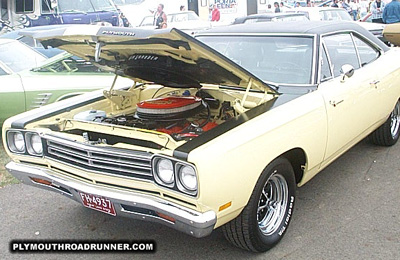 1969 Plymouth Road Runner. Photo from 1999 Mopar Nationals – Columbus, Ohio.