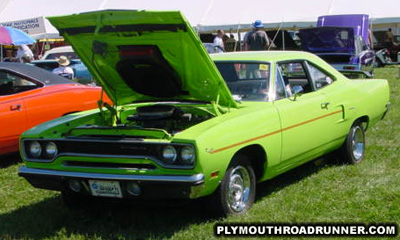 1970 Plymouth Road Runner. Photo from 2000 Mopar Nationals – Columbus, Ohio.