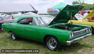 1969 Plymouth Road Runner. Photo from 2000 Mopar Nationals – Columbus, Ohio.