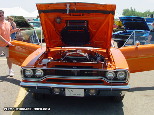 1970 Plymouth Road Runner. Photo from 2001 Chrysler Classic – Columbus, Ohio.